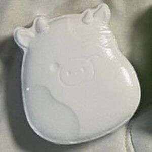 Squishmallow Cow Bath Bomb Surprise